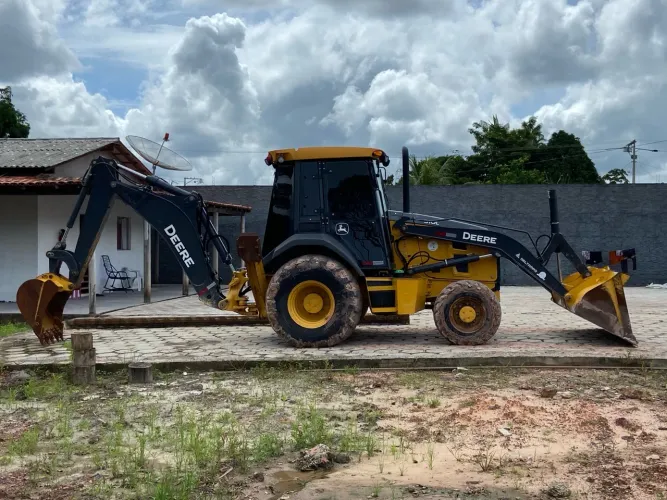 Aluguel Retroescavadeiras 