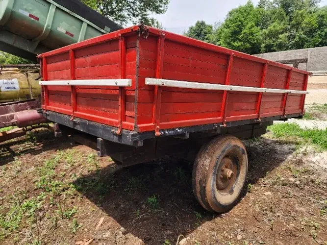 Carreta 1 Eixo para Trator Agrícola, Capacidade: 4 Toneladas