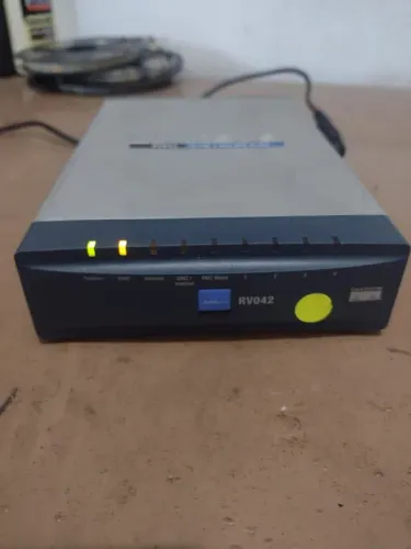 Cisco RV042