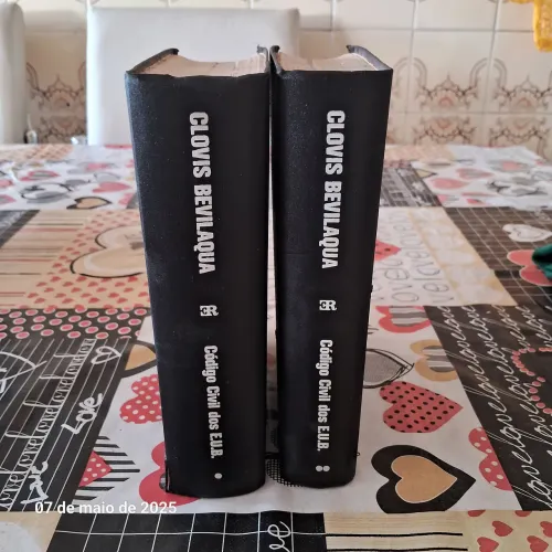 Livros de direito- Código Civil dos Estados UnidosdoBrasil- Clovis Bevilaqua