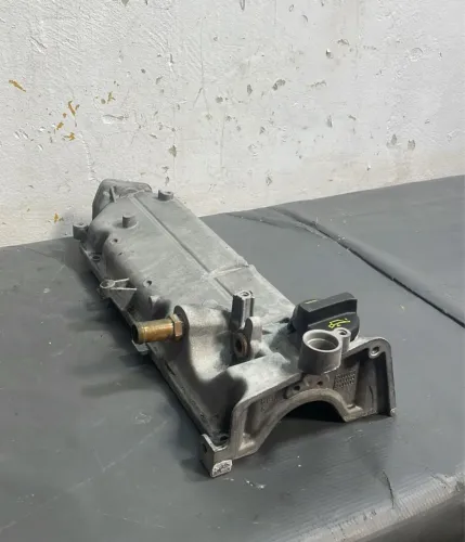 Tampa do cabeçote Fiat Uno 
