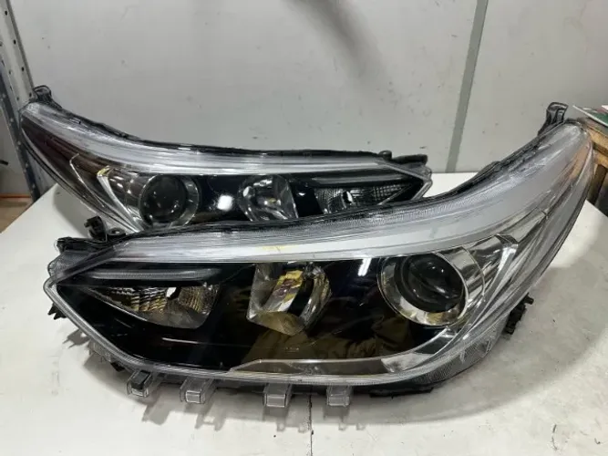 Par farol Toyota yaris led 2018 2019 2020 2021 2022 original