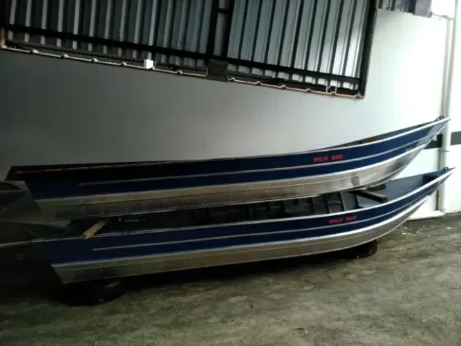 Barco de Alúmínio bico fino 5 Metros Borda Alta pronta entrega