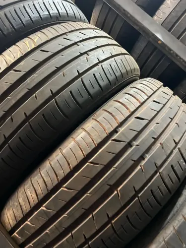 Pneu 205/60/16 Dunlop  85 % Vida util.