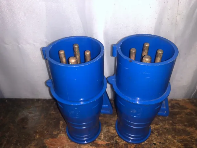 Conector 32 amperes Steck