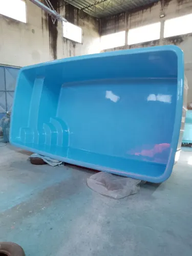 Piscina 5.25 M com equipamentos 