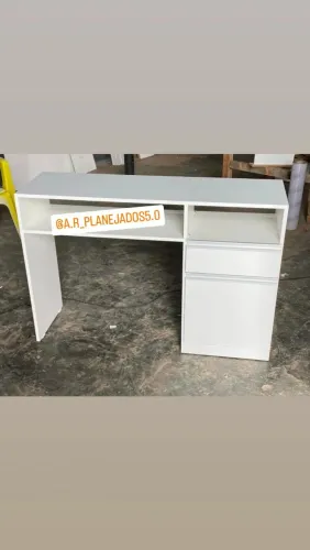 Mesa para manicure