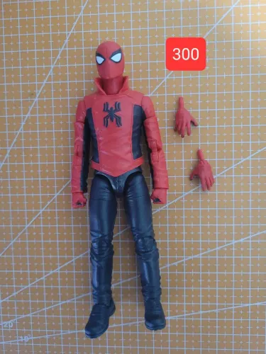 Action Figure Homem-Aranha - Peter Parker Far From Home