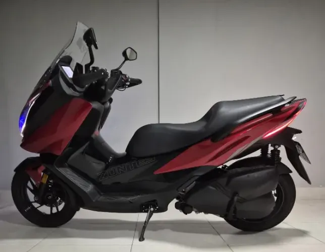 Zontes 350E 25/26 com apenas 324km