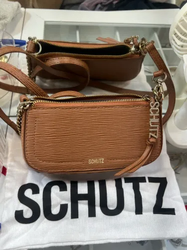 Bolsa Schutz