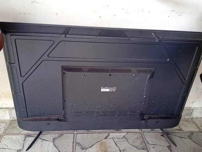 Tv quebrada para vender 