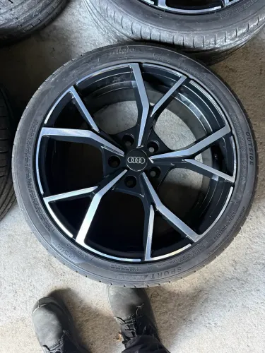 Roda aro 18 furação 5x100  de Audi / vw extras