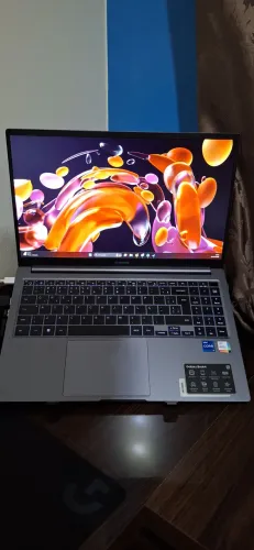 Notebook Galaxy Book4 i7 1335U 16gb de RAM 512gb de NVME
