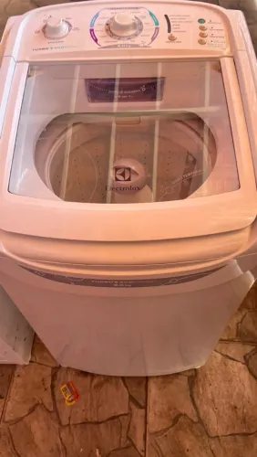 Máquina de lavar Electrolux 8kg