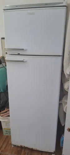 Geladeira Dako 380 litros 