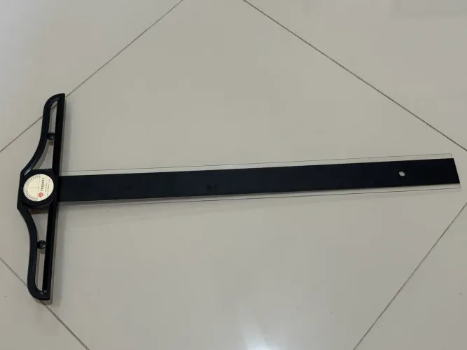 Régua T Trident com transferidor ref. 5806