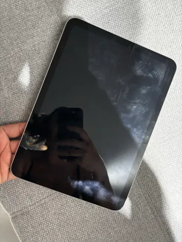 Ipad semi novo concervado