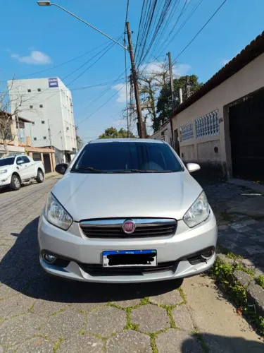 Fiat Grand Siena Essence Dual. 1.6 Flex 16V 2016