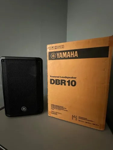Monitor de Palco Yamaha Dbr10 Preto