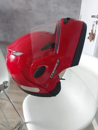 Capacete em excelente estado, N 58