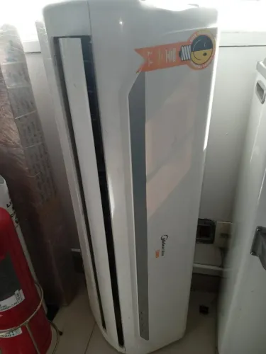 Ar-Condicionado Midea - Compressor Queimado - Para Conserto ou Peças