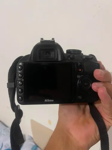 Vende nikon d3100