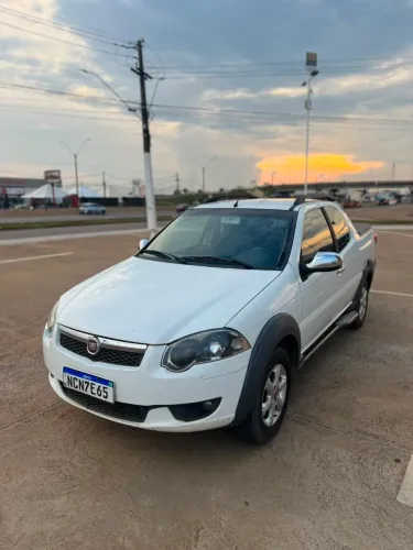 Fiat Strada Trekking 1.6 16V Flex CD 2014