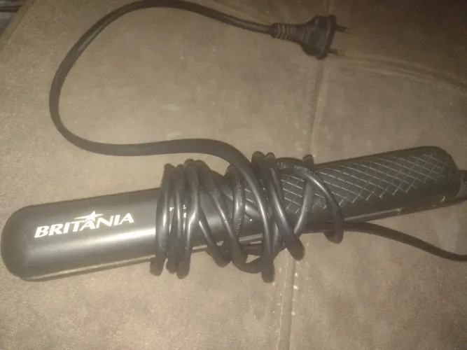 Kit prancha.produto cabelo e escova tudo por