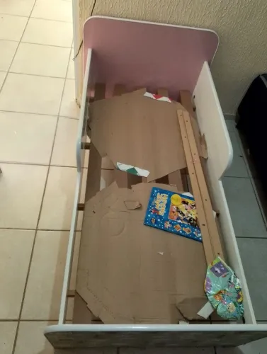 Vendo as duas cama de solteiro por 250 reais