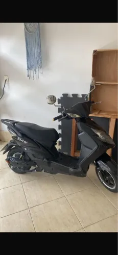 Moto Elétrica Muito Conservada - Baterias e Pneus Novos