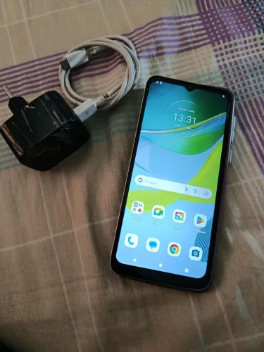 Celular moto e16