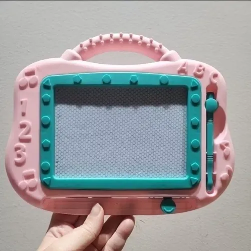 Quadro mágico escreve e apaga