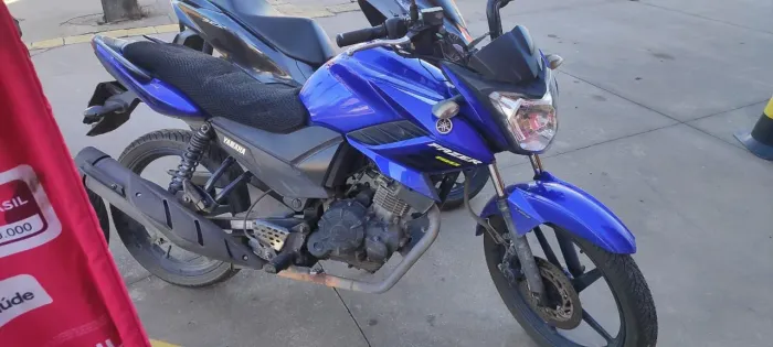 Vendo fazer 150 21/22 cor azul 