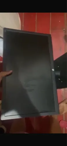 Peças de pc: placa de vídeo, monitor, placa-mãe 