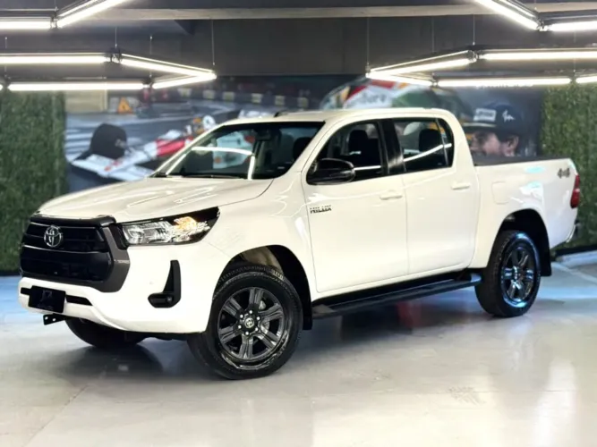 Toyota Hilux CD 4X4 2.8 Diesel Aut. 2024