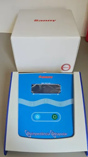Bioimpedância Tetrapolar profissional Sanny com ângulo de fase. 1011AF. Praticamente novo.