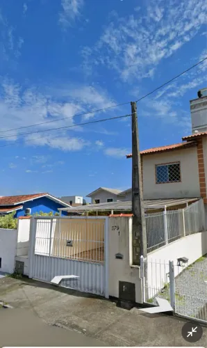 Alugo casa 2 quartos Palhoca 