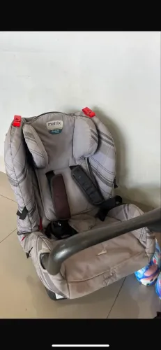Cadeirinha infantil
