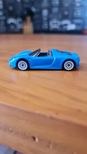 Hotwheels Porsche 918 Spyder Blue