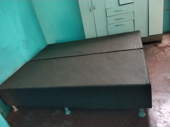 Vende se base da cama king