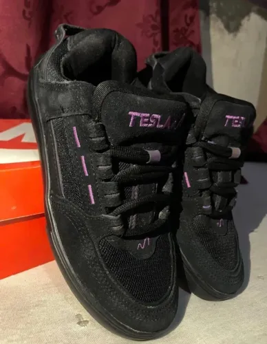Tenis Tesla Original Coil Black/purple