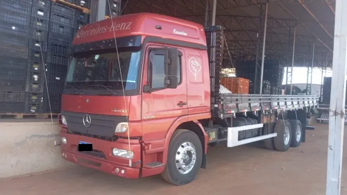 atego 2425 6x2 2012 Carroceria