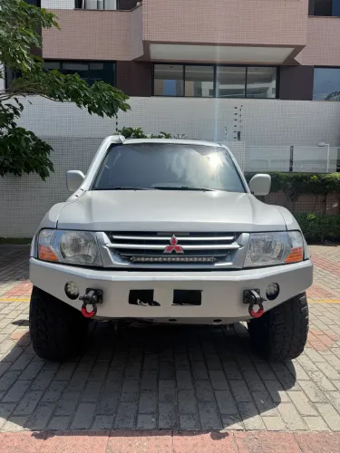 Mitsubishi Pajero GLS 3.5 V6 2P AUT 2002