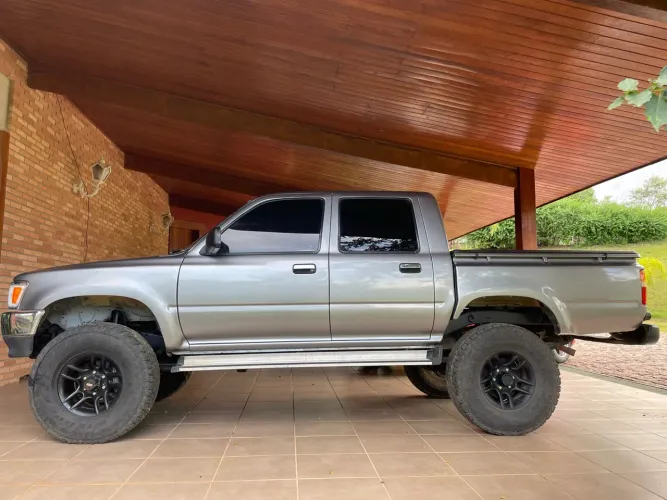 Toyota Hilux CD 4X4 2.8 Diesel Mec. 1995