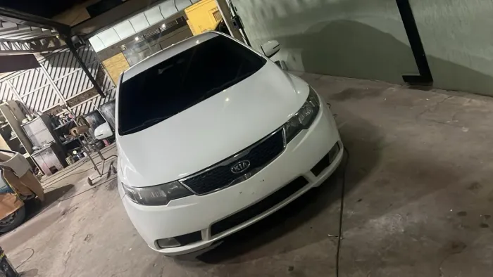 Kia Motors Cerato 1.6 16V Mec. 2011