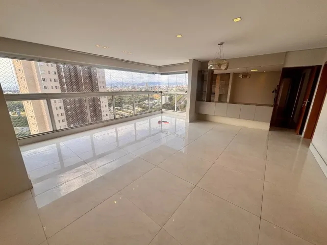 Apartamento em condomínio no Ouro Preto