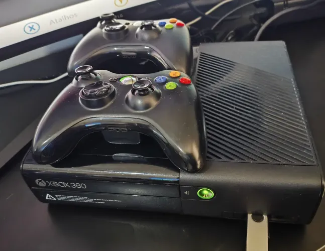 Xbox 360 super slim bloqueado 