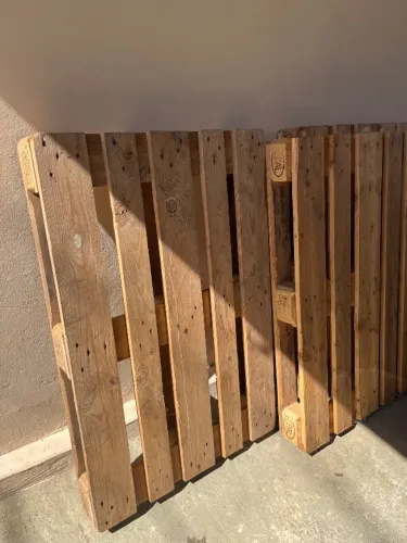 Pallet reforçado da marca EPAL punis madeira