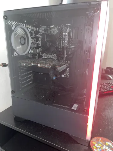 Pc Gamer RX 6650 XT