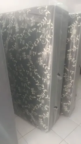 Cama box casal 300reais/Cama box solteirão 220 reais 